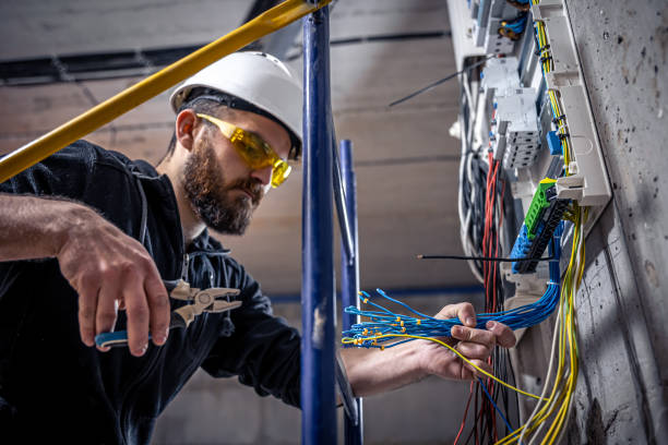 Best Electrical Outlet Repair  in Sparta, MI